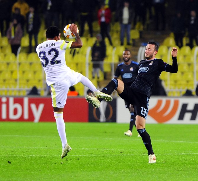İlk Yarı Golsüz Bitti
