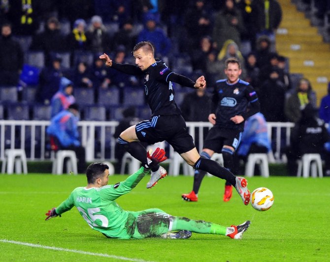 İlk Yarı Golsüz Bitti