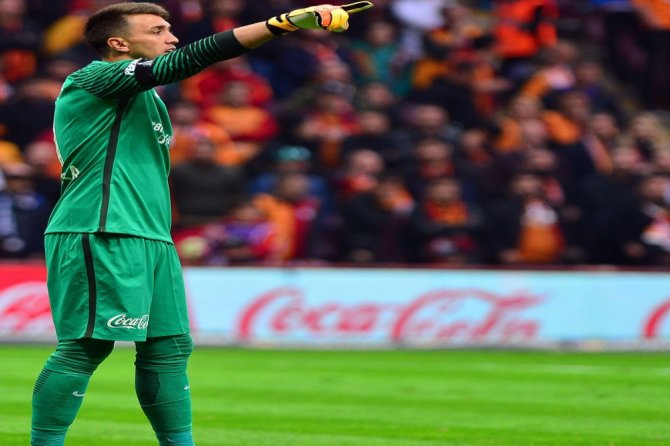 Muslera İle Selçuk Beşiktaş Maçı Kaçırmadı