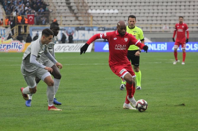 Boluspor: 2 - Adana Demirspor: 3