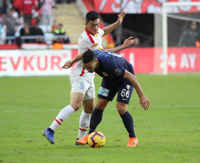 Antalya Göztepe’yi Tek Golle Geçti