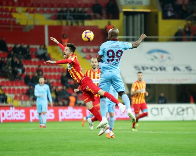 Kayseri’de İlk Yarı Gol Yok