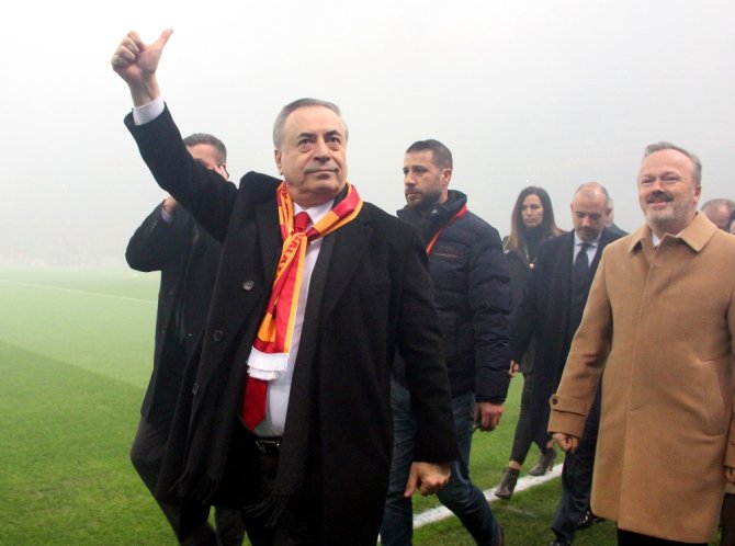 Galatasaray’ın Antrenmanında Dünya Rekoru!