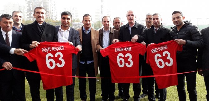 Açılışı Eski Milli Futbolcular Yaptı