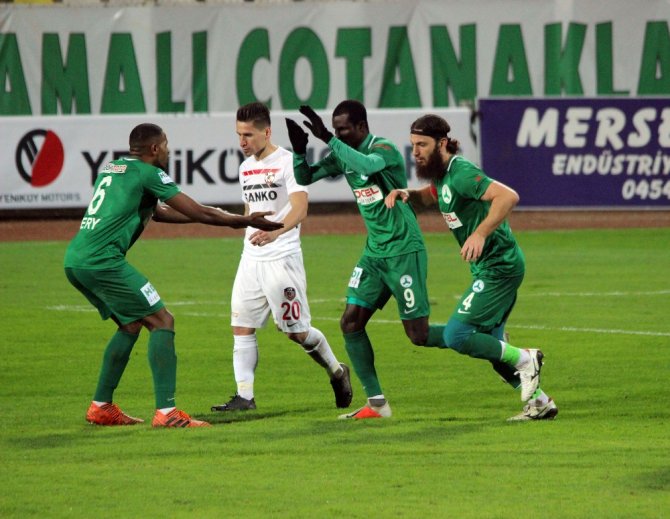 Gazişehir Gaziantep Giresun’u Farklı Geçti
