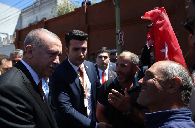Erdoğan Paraguay’da Yaşayan Türklerle Bir Araya Geldi