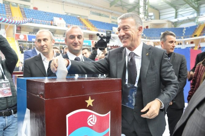 Ahmet Ağaoğlu: "İnşallah Türk Futbolunun Kaderini Değiştiren Kulüp Oluruz"