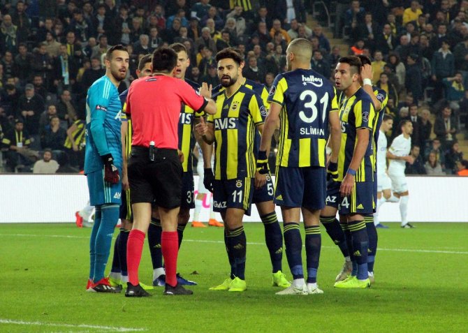 İlk Yarıda 3 Gol Var