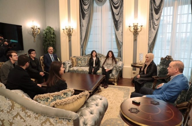 Erdoğan Gençlerle Görüştü