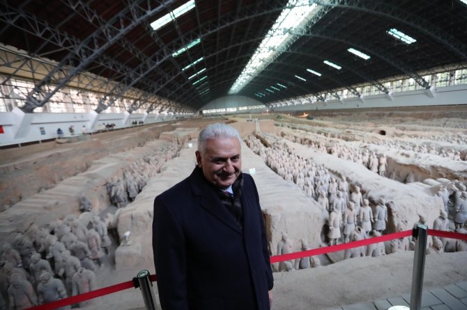 Yıldırım, Xi’an Büyük Cami’ni Ziyaret Etti