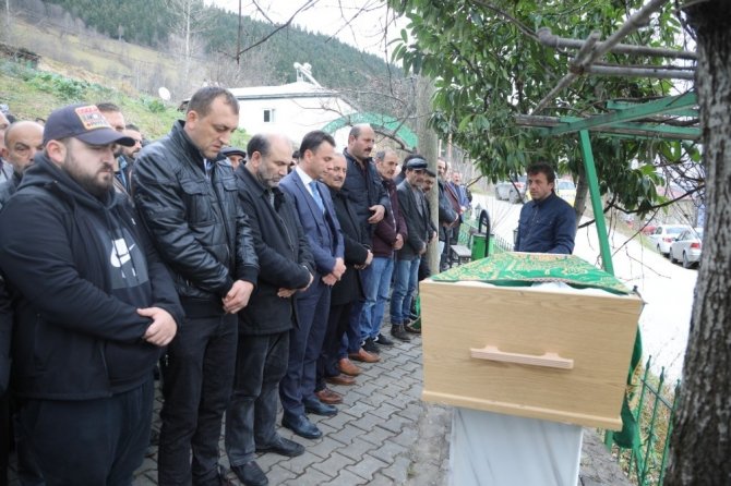 Gurbetçi Genç Annesini Kurtarmak İsterken Kendi Canından Oldu