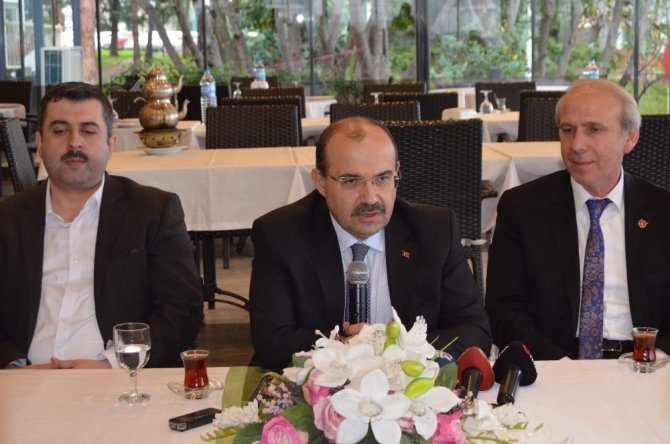 Vali Ustaoğlu: “Şu An Şehrimiz Huzur Ve Güvenin En İyi Durumda Olduğu Bir Dönemi Yaşıyor