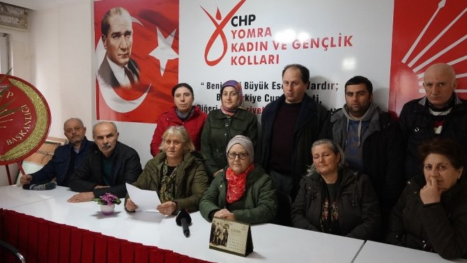 Chp İl Başkanlığı Tarafından Yönetimden Alınan İlçe Teşkilatı Üyeleri İlçe Binasını İşgal Etti