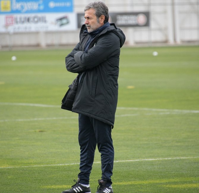 Atiker Konyaspor’da, Kasımpaşa Mesaisi Sürdü
