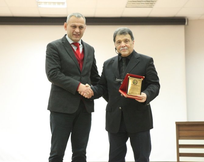 Prof. Dr. Osman Kemal Kayra, Ahmet Arvasi’yi Giresun’da Anlattı