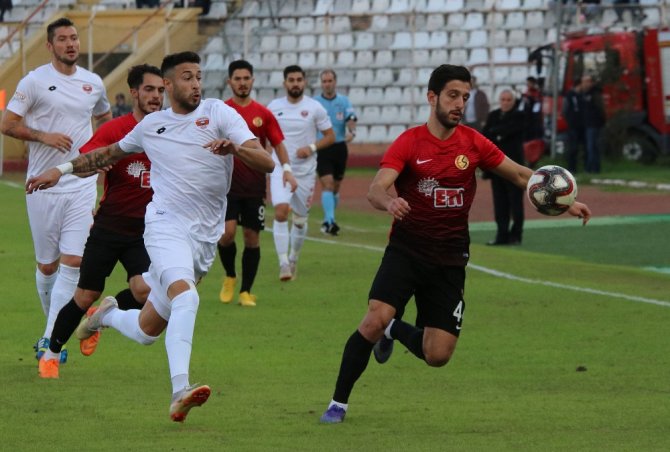 Adanaspor Eskişehir’i 2-1’le Geçti