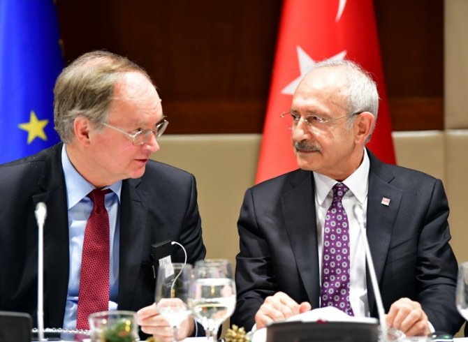 Kılıçdaroğlu Ab Büyükelçileriyle Bir Araya Geldi