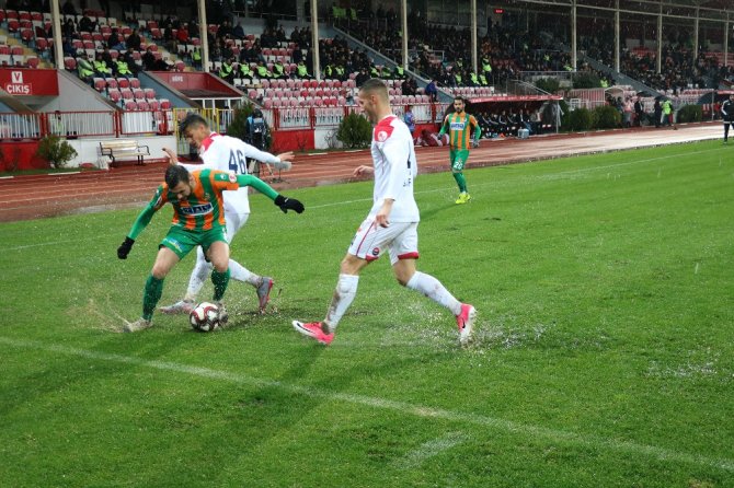 Alanya Yenildi Ama Turladı