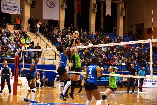Aydın Büyükşehir Belediyespor Set Vermedi