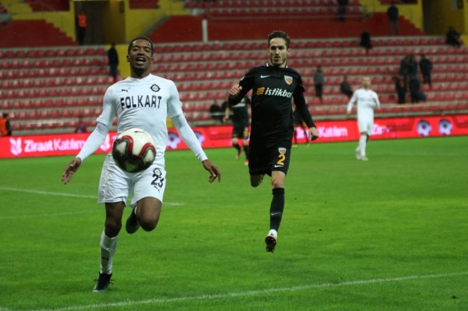 Kayserispor Bir Üst Tura Çıktı