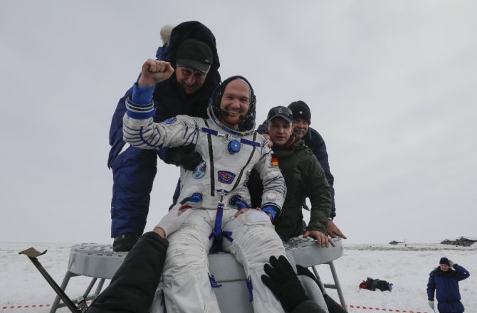 3 Astronot Dünya’ya Döndü