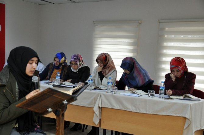 Gümüşhane’de Kuran-ı Kerim’i Güzel Okuma Yarışması Düzenlendi