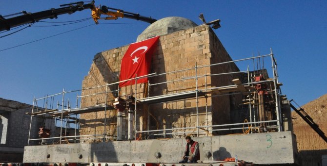 630 Yıllık Cami Yeni Yerine Taşındı