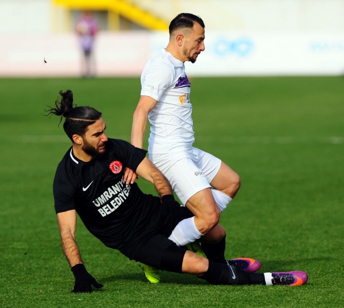 Ümraniyetspor Evinde Kazandı