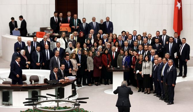 Yeni Sistemin İlk Bütçesi Kabul Edildi