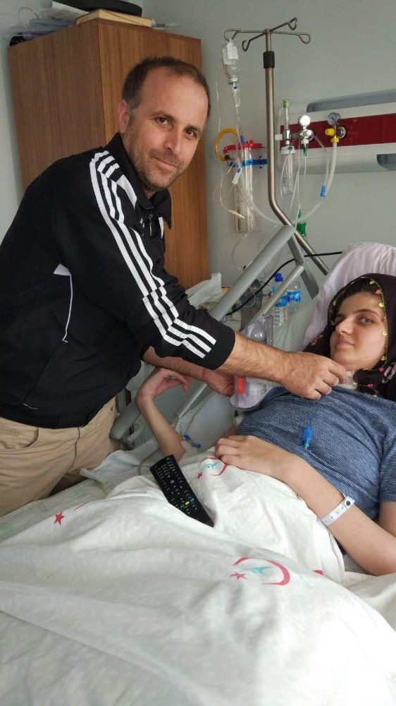 5 Ayda 8 Ameliyat Geçirdi