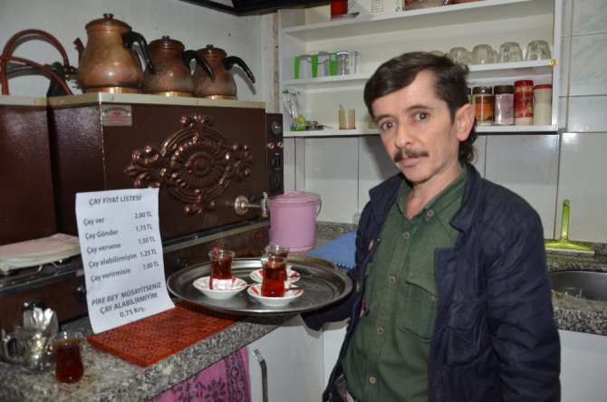 Nazikçe İsteyene Çay 75 Kuruş