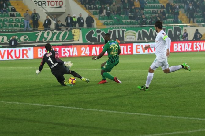 Her İki Takım Da Golü Bulamadı