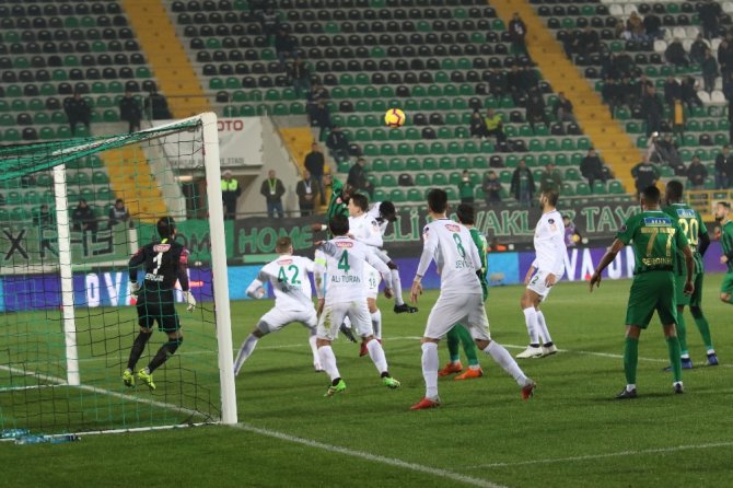 Her İki Takım Da Golü Bulamadı