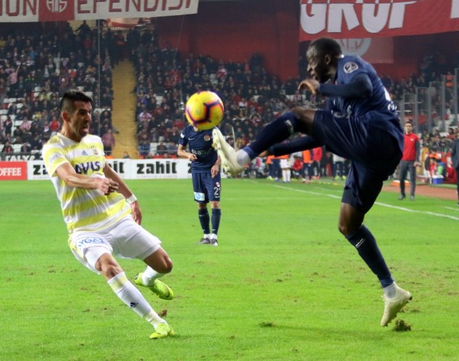 Fener’den Sessiz Kapanış