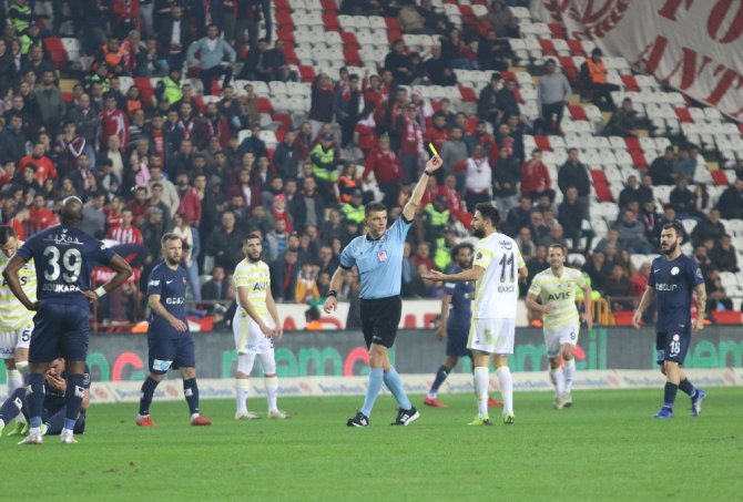 Fener’den Sessiz Kapanış