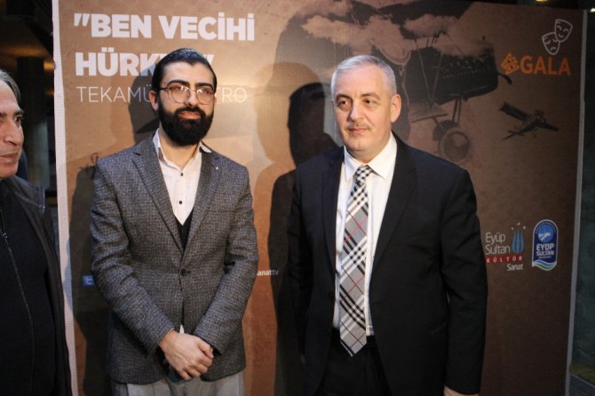 ’Ben Vecihi Hürkuş’un Galası Yapıldı