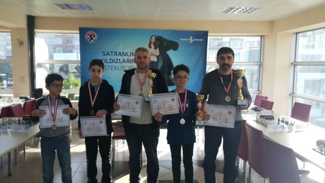Oğuldan Babaya Şah-mat