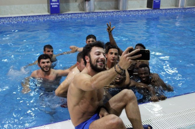 Ampute Takımı Maç Öncesi Moral Depoladı