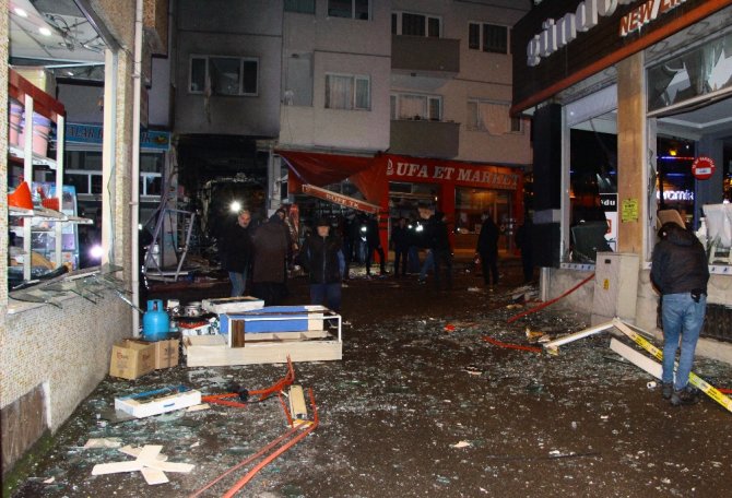 Tüpçü Dükkanındaki Patlama Kamerada