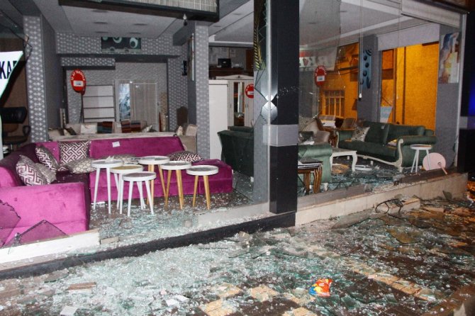 Tüpçü Dükkanındaki Patlama Kamerada