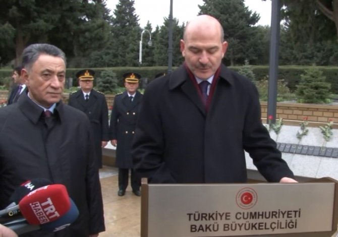 Soylu, Azerbaycan Ve Türk Şehitliği’ni Ziyaret Etti
