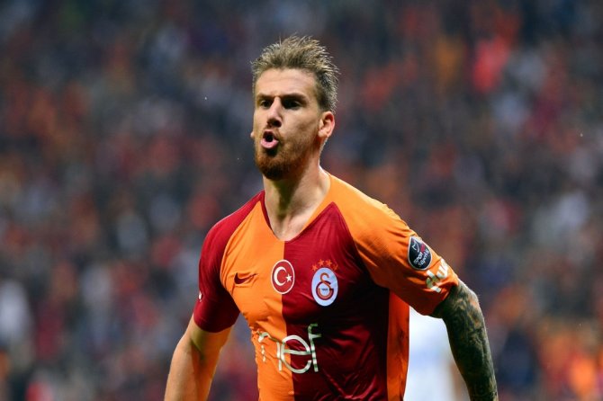 Galatasaray’da Serdar Aziz Sorunu