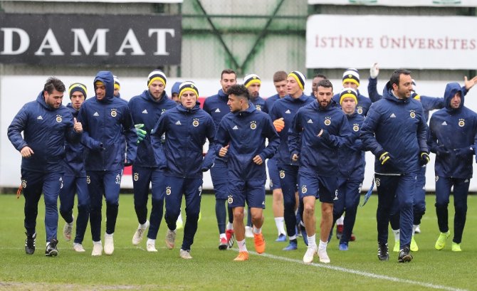 Fenerbahçe Ve Galatasaray’da Tatil Bitiyor