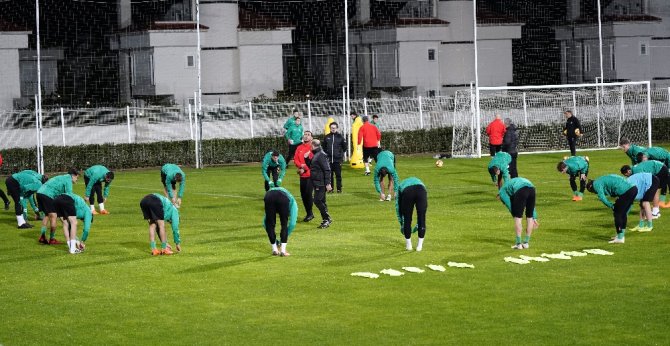 Bursaspor Antalya’da Hazırlıklarına Başladı