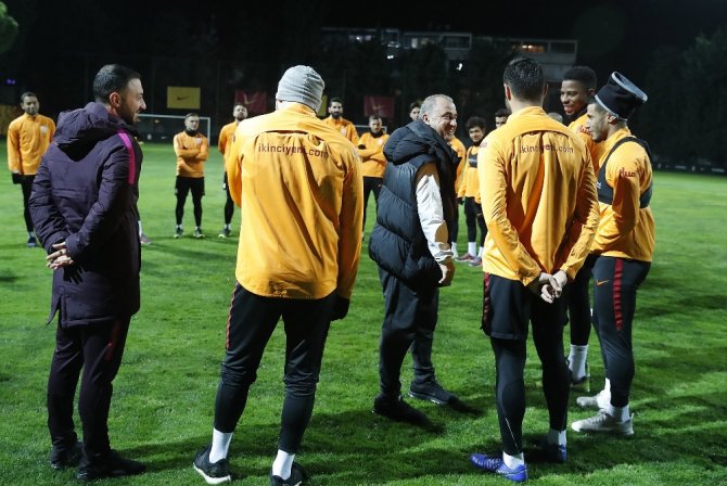 Galatasaray, İkinci Yarı Hazırlıklarına Başladı