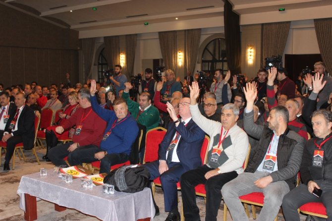 Eskişehirspor’da Kongre Yine Ertelendi