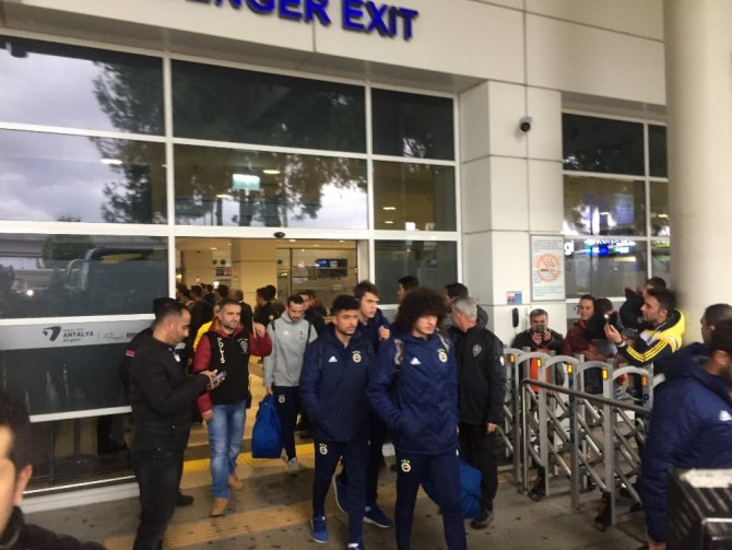 F.bahçe Antalya’ya Geldi
