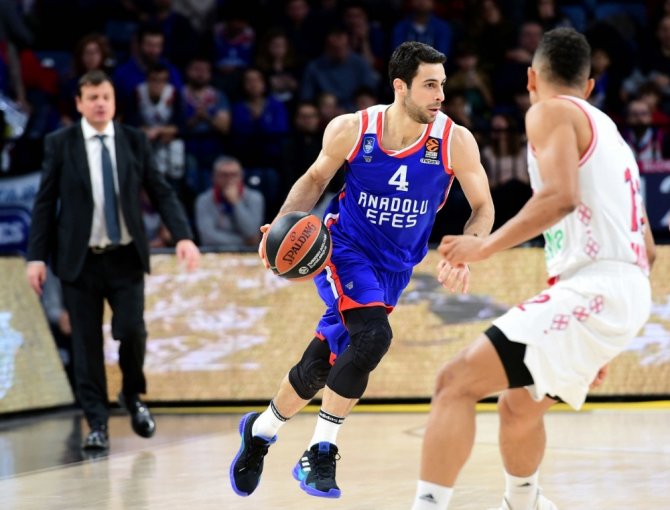 Anadolu Efes, Alman Ekibi Rahat Geçti