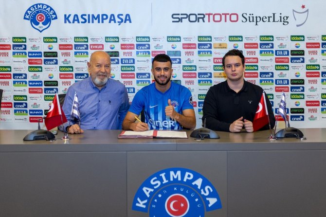 Kasımpaşa Azad Toptik’i Kadrosuna Kattı