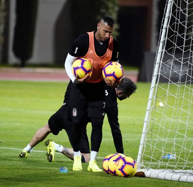 Beşiktaş’ta Keyifli Antrenman